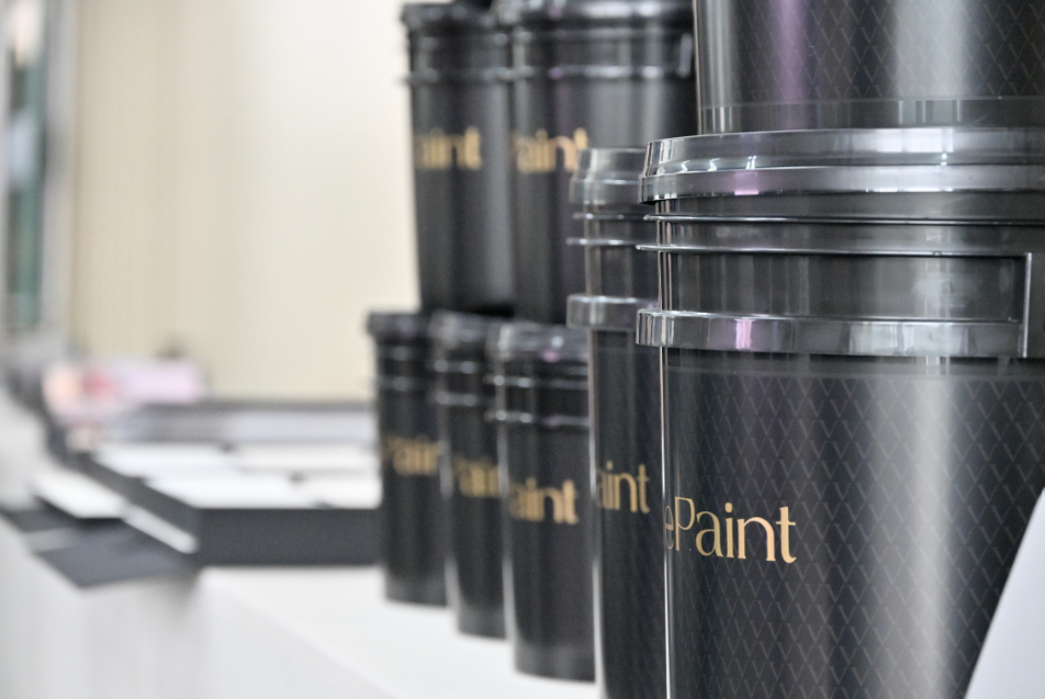 叫板**艺术涂料品牌对着干!刘海丰能杀出一条血路吗? 叫板**艺术涂料品牌对着干!刘海丰能杀出一条血路吗?