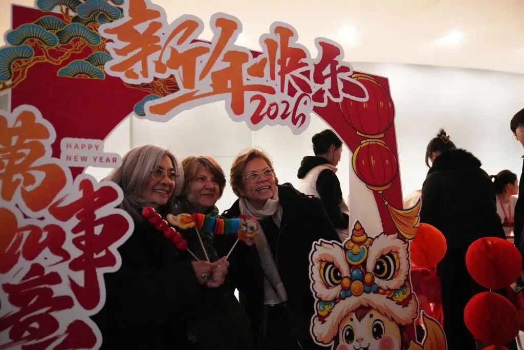 丙午马年春节：中华文化在创新传承中走向世界