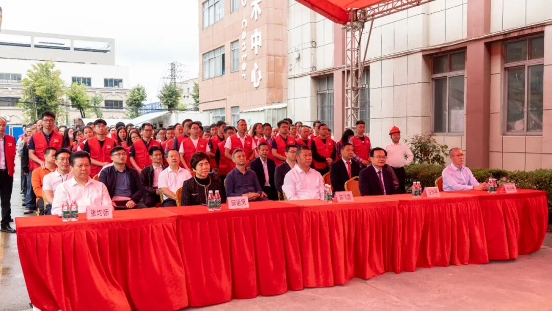 剑指仿石漆全国前三！巴德士年产5万吨水性涂料扩建项目动工