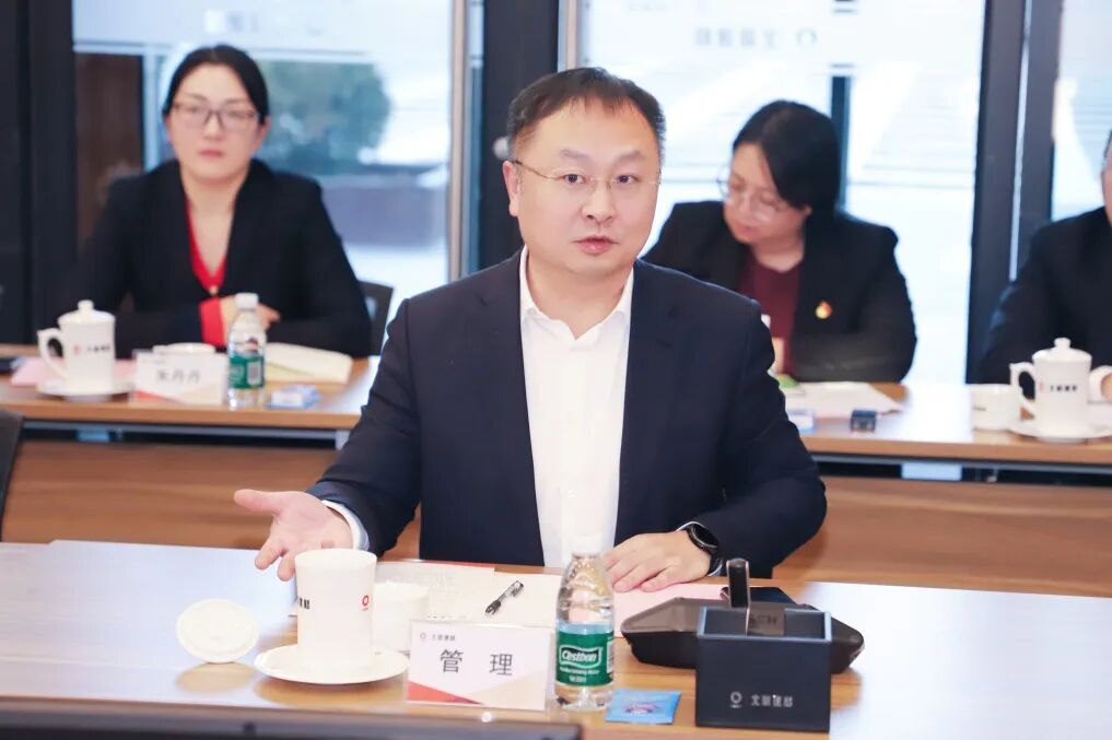 防水圈“破卷”名场面:北新牵手远大洪雨组队升级搞事情? 防水圈“破卷”名场面:北新牵手远大洪雨组队升级搞事情?