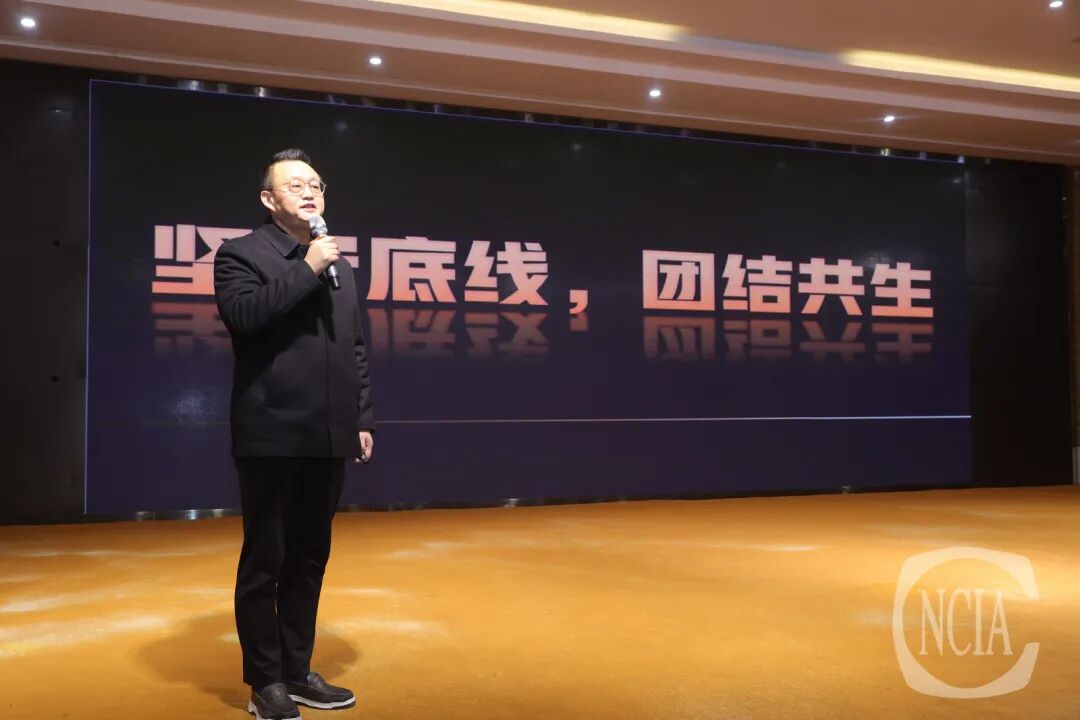 戳破行业 “遮羞布”：艺术涂料的3个发展阶段，藏着破局关键