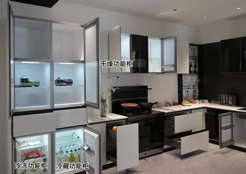 告别收纳焦虑，让厨房呼吸：施华菲橱柜的“适度收纳”之道