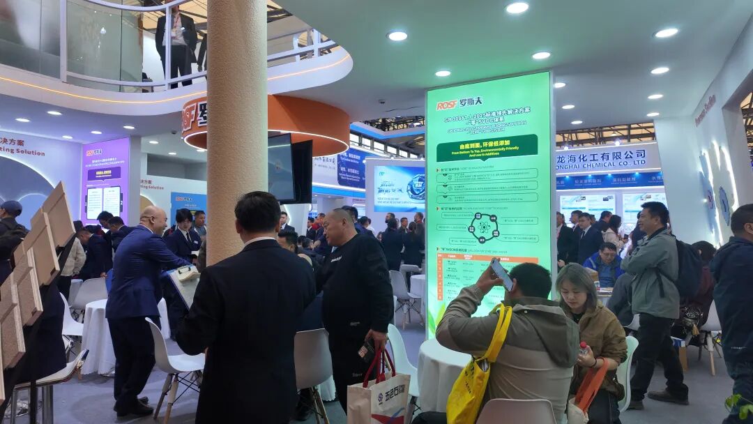 各大涂料展会频频走红“炸场”！罗斯夫凭什么？