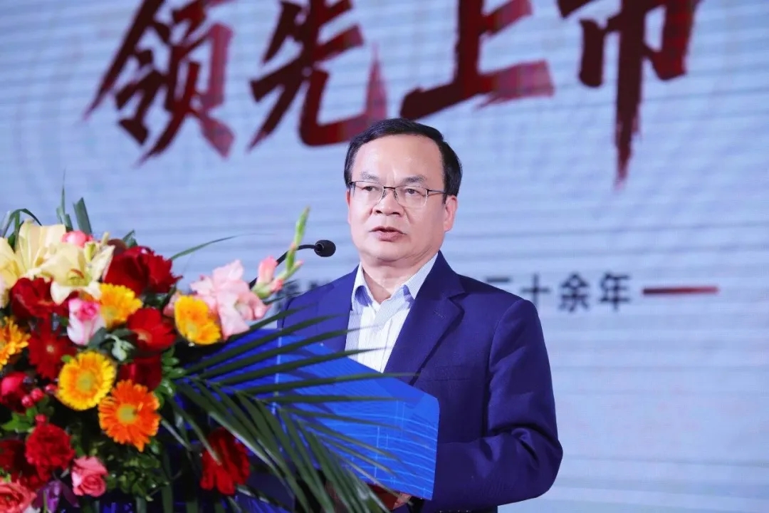 从 “卖材料” 到 “卖效果”！2026墙面高定涂料峰会定调：高定无界，交付为王